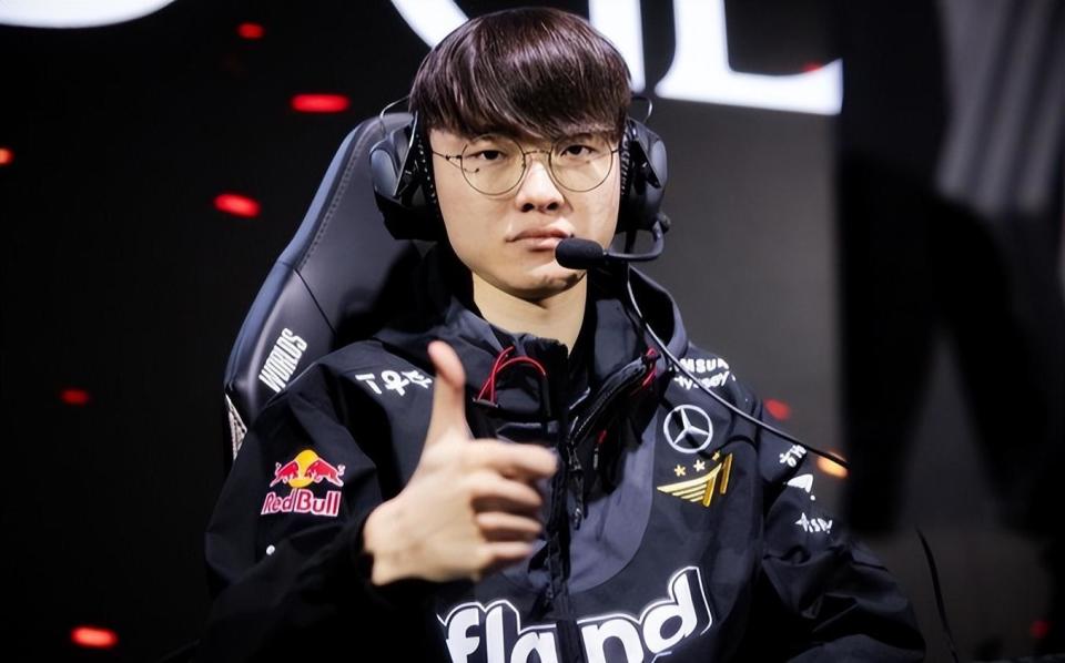 Bubzkji ： Now Astralis is the old Heroic