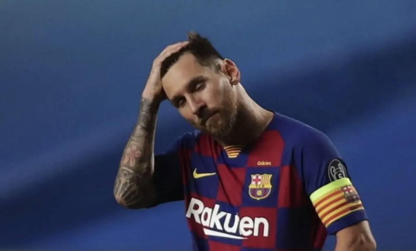 迪纳塔莱：斯帕莱蒂的进攻体系让前锋受益，相信球迷会喜欢他（迪纳塔莱力挺斯帕莱蒂：进攻体系加持前锋，相信会赢得球迷喜爱）