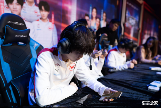 CSGO EPL S16阵容名单公布：s1mple回来了！