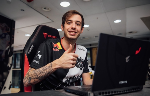 电竞比分OD锐评伦敦公开赛：Spirit变阵影响体系，G2实力有待观察